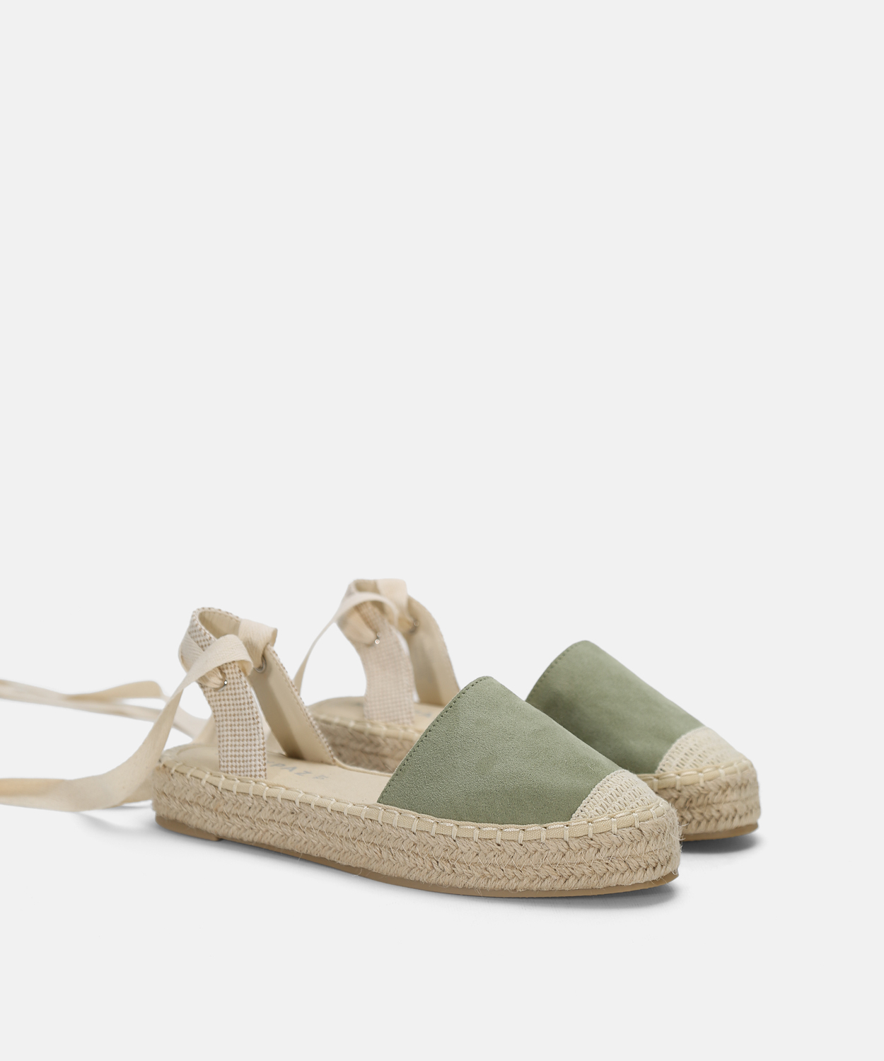 Alpargata plana atada image number null